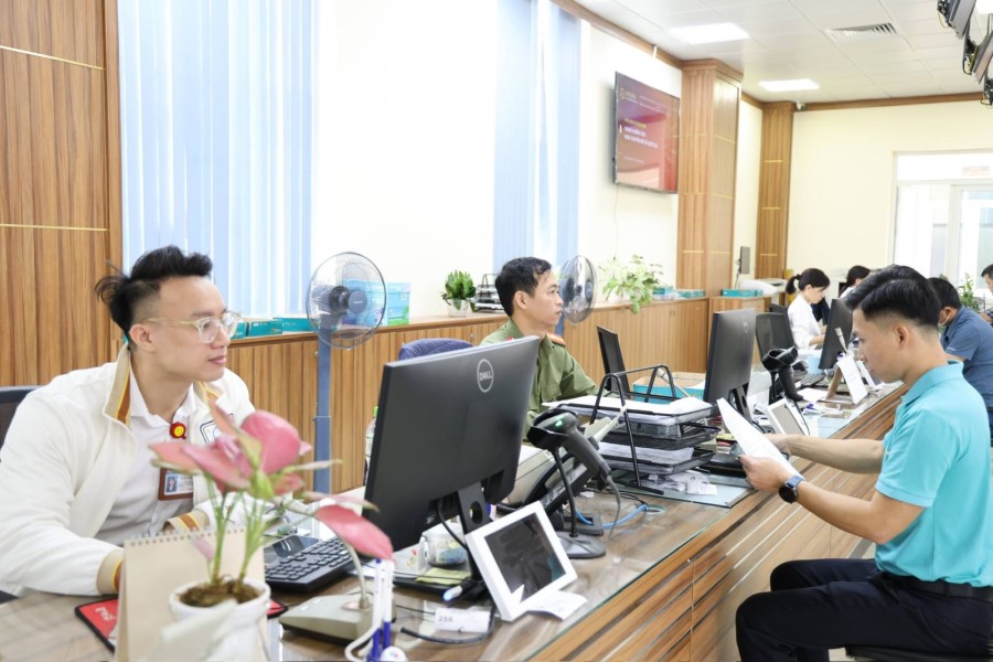 Nhiều kết quả tích cực trong cải cách hành chính và chuyển đổi số ngành Nội vụ