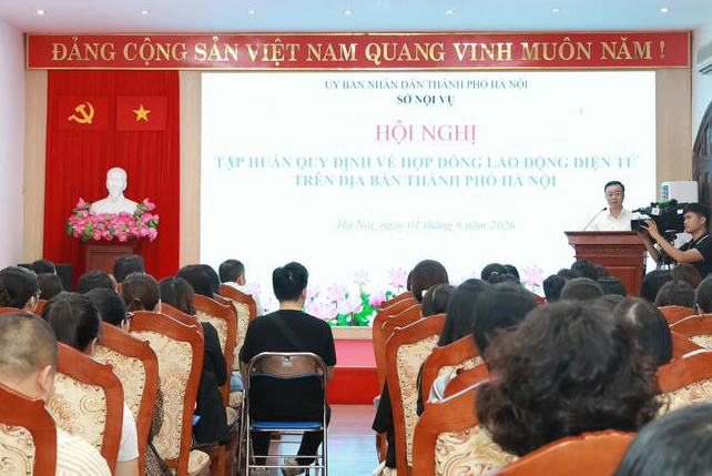 Hợp đồng lao  động điện tử: Điều kiện có hiệu lực và quy trình giao kết đúng quy định